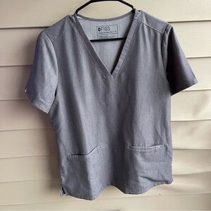 Figs Scrubs Women’s Top Size Medium Grey Style#FW1100‎ 2 Pockets Style Casma